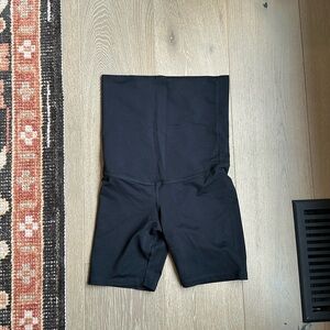 NWOT Kindred Bravely Biker Shorts